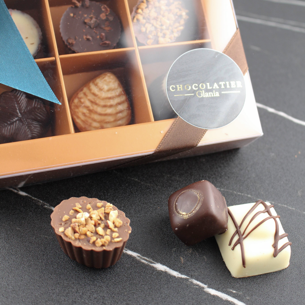 9er Pralinenbox – Handgemachte Spezialitäten