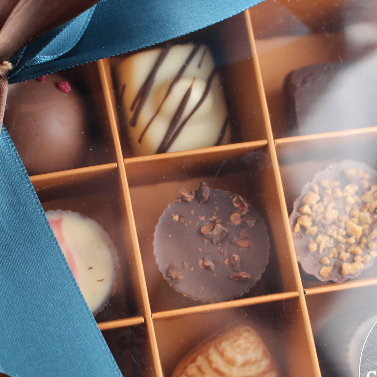 9er Pralinenbox – Handgemachte Spezialitäten
