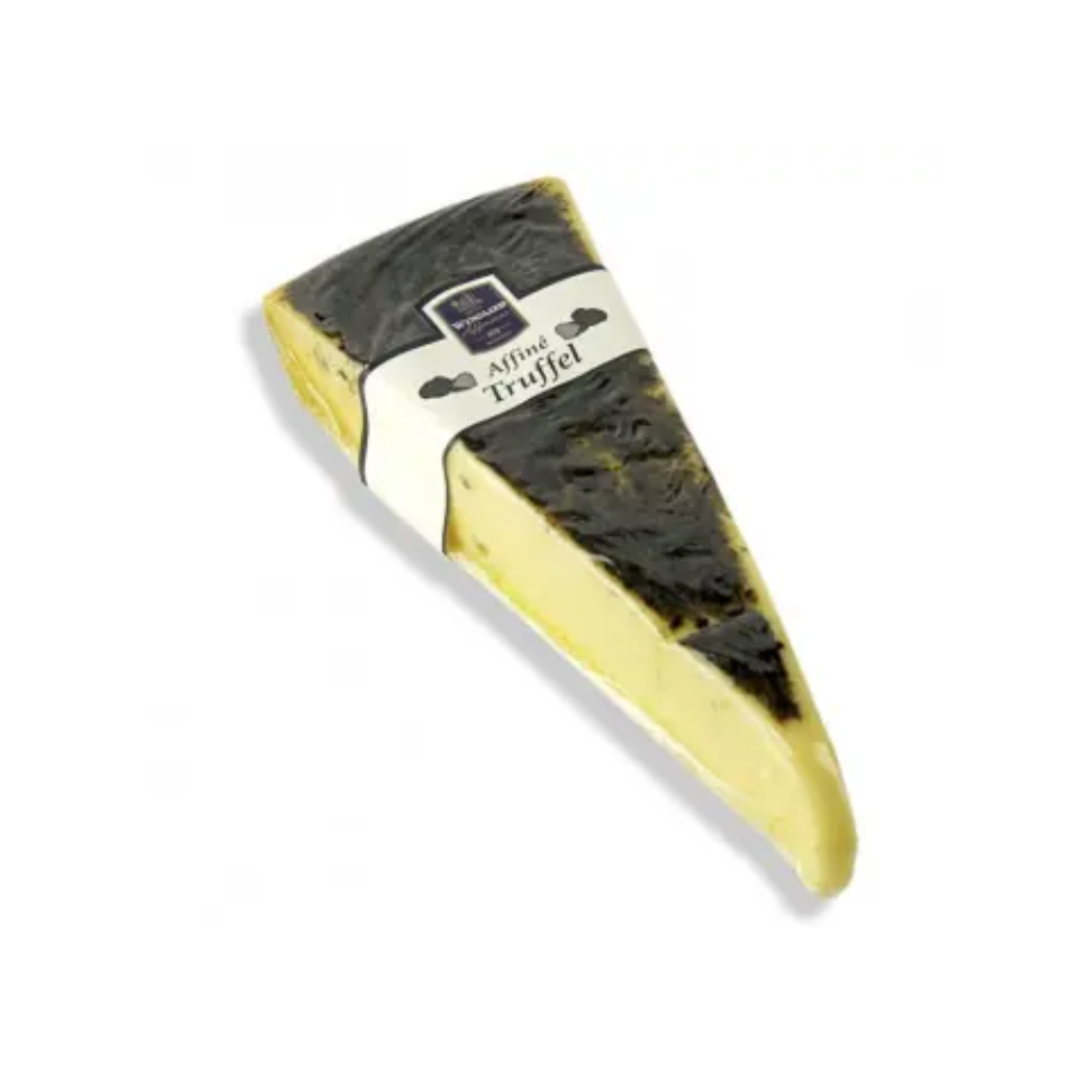 Veredelter Käse mit Sommertrüffel