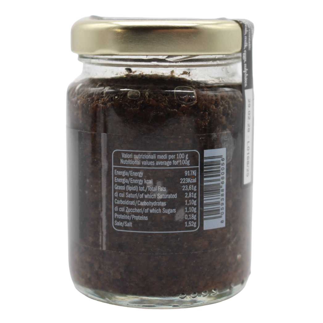 Schwarze Trüffelsauce mit Pilzen und schwarzem Sommertrüffel